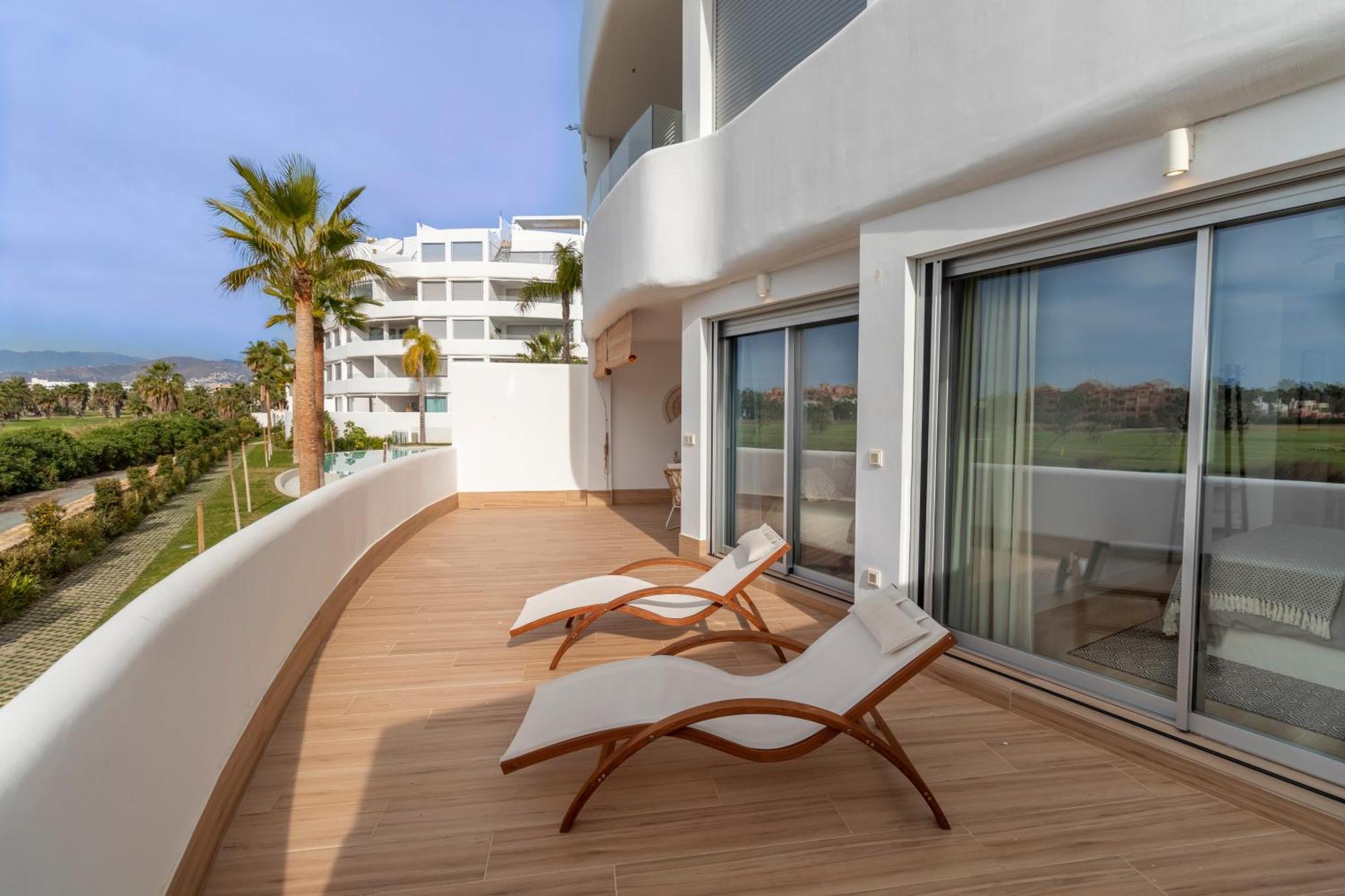 Rentitspain Apartamento Serena Terraza Con Vista A Golf Motril Ngoại thất bức ảnh