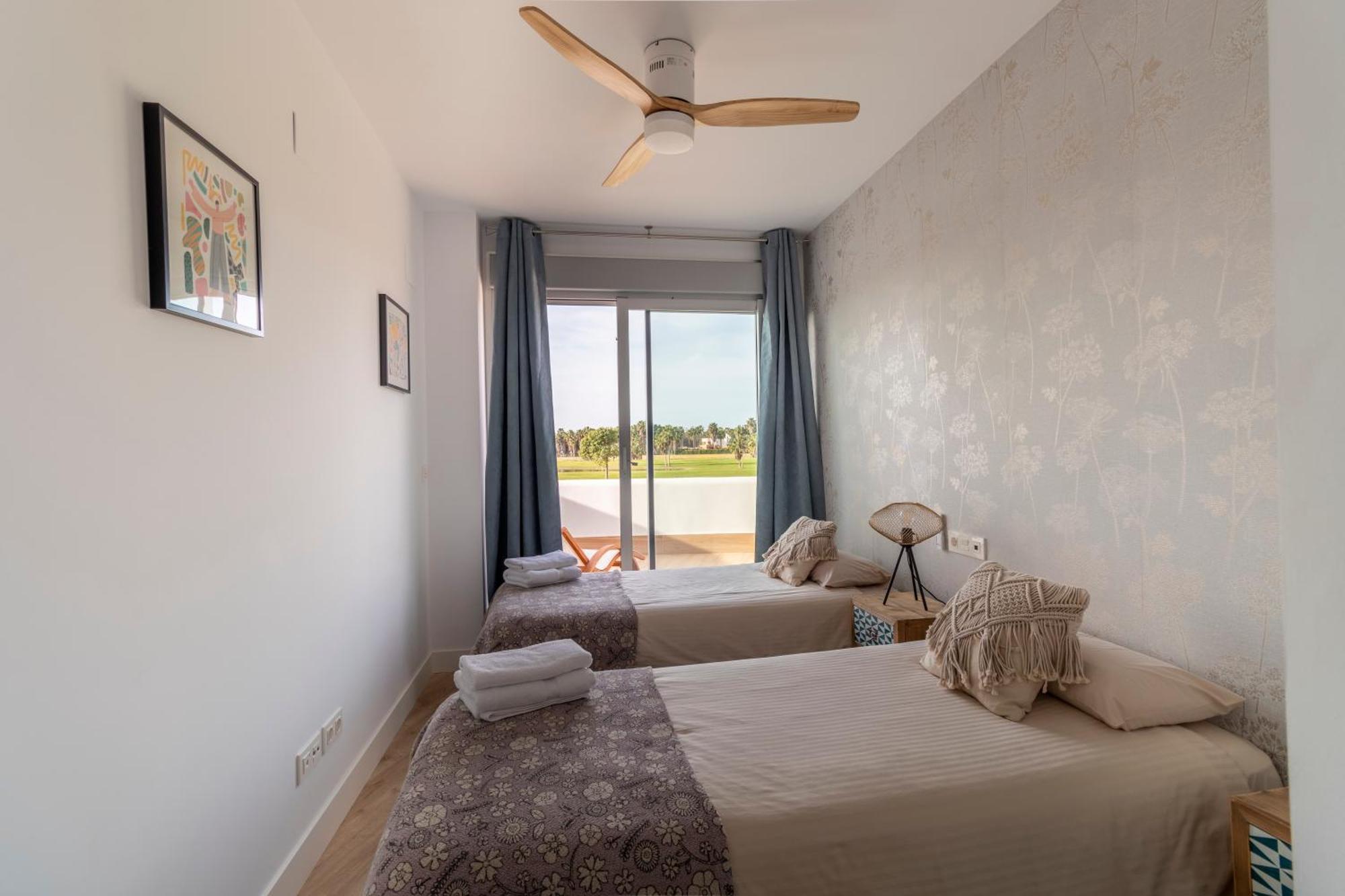 Rentitspain Apartamento Serena Terraza Con Vista A Golf Motril Ngoại thất bức ảnh