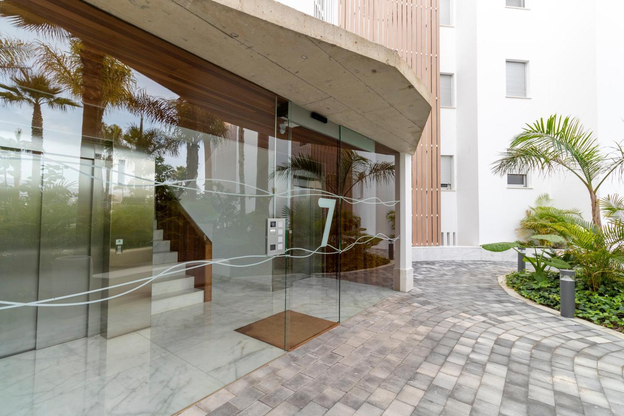 Rentitspain Apartamento Serena Terraza Con Vista A Golf Motril Ngoại thất bức ảnh
