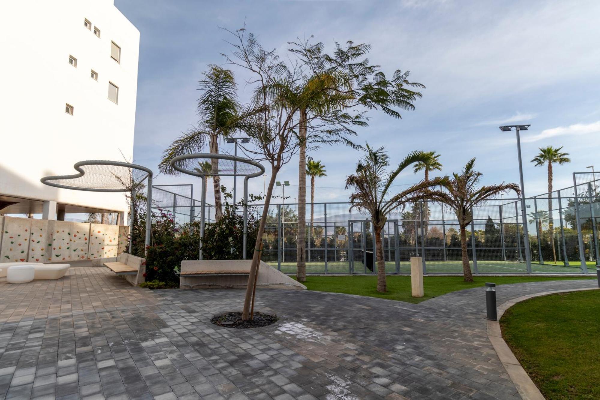 Rentitspain Apartamento Serena Terraza Con Vista A Golf Motril Ngoại thất bức ảnh